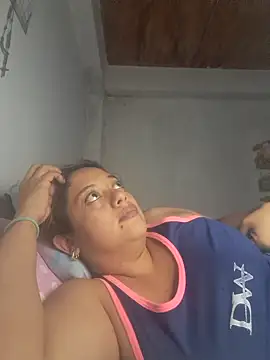  MaripossaSexy  online show from April 19, 2026, 4:45 am