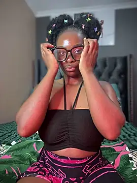 Candy-Heart online show from March 6, 2025, 11:09 pm