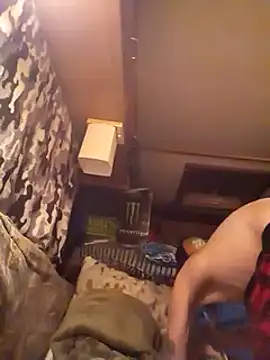 hothippie420 online show from March 22, 2025, 2:48 am