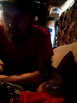 hothippie420 online show from November 14, 2025, 5:33 pm