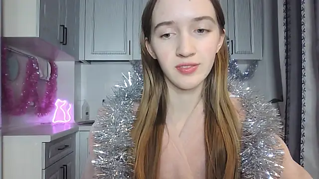 Snapshot of leslie_my_lovee chatting on December 26, 2024, 12:14 am leslie my lovee online show from December 26, 2024, 12:14 am