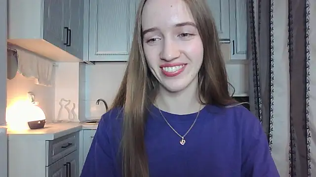 Snapshot of leslie_my_lovee chatting on October 3, 2025, 9:12 pm leslie my lovee online show from October 3, 2025, 9:12 pm