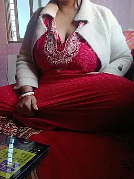 Ivy-09 online show from January 8, 2026, 7:21 am