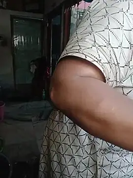 Ivy-09 online show from February 27, 2026, 5:18 am