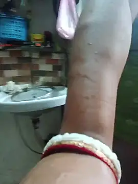 Ivy-09 online show from April 5, 2026, 8:00 am