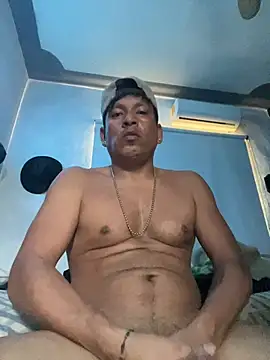 Snapshot of Capxxx chatting on April 20, 2026, 6:53 pm Capxxx online show from April 20, 2026, 6:53 pm