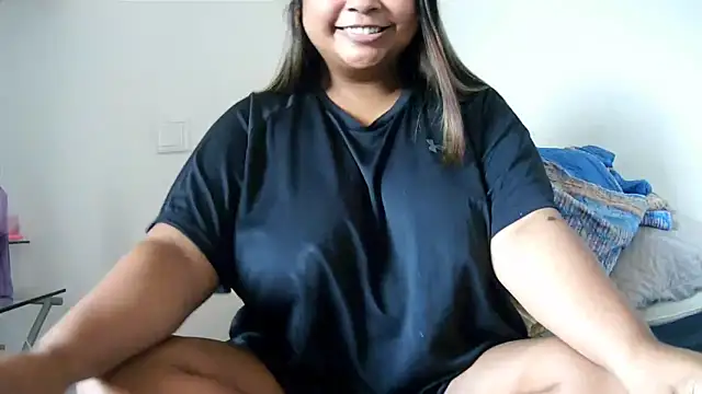 ArisaGonzalez online show from October 12, 2025, 3:55 pm