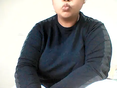 ArisaGonzalez online show from October 25, 2025, 9:28 am