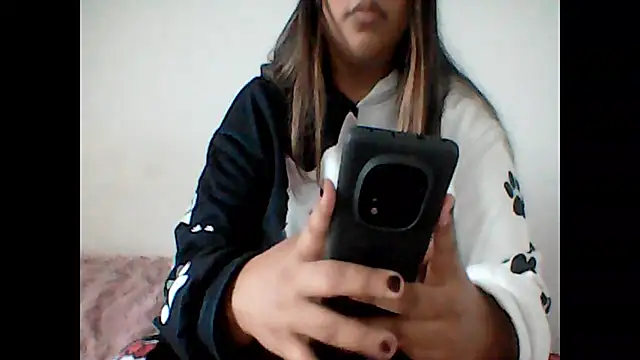 ArisaGonzalez online show from November 14, 2025, 11:09 am