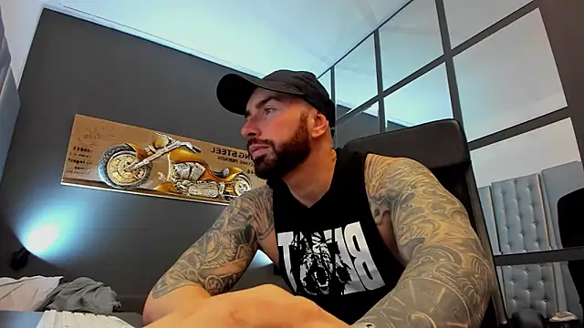 AronGrant online show from February 24, 2025, 11:54 am