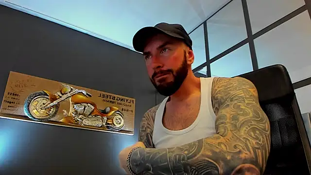 AronGrant online show from April 8, 2026, 10:04 am