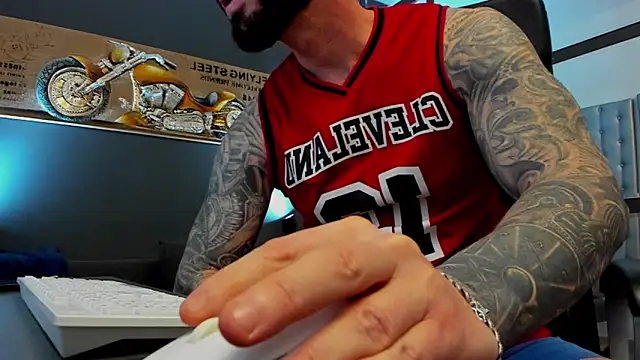 AronGrant online show from April 22, 2026, 9:55 am