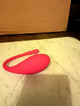 chalaHot online show from February 18, 2025, 6:47 pm