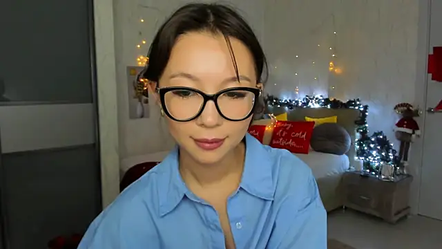 AgnieszkaBanana online show from January 12, 2025, 4:31 am