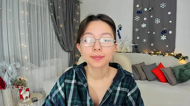 AgnieszkaBanana online show from January 28, 2025, 1:29 am