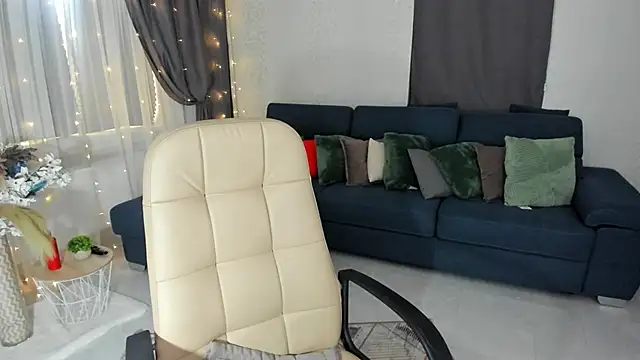 AgnieszkaBanana online show from February 11, 2025, 7:23 am