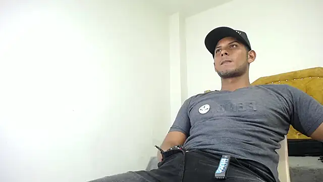 Chris Dick23 online show from May 24, 2026, 4:28 am