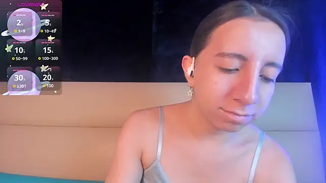 Miiaa doll online show from January 23, 2025, 11:48 am