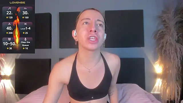 Miiaa doll online show from January 31, 2025, 12:07 pm