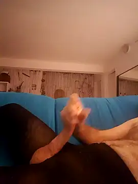 terisdfg online show from January 11, 2025, 8:32 pm