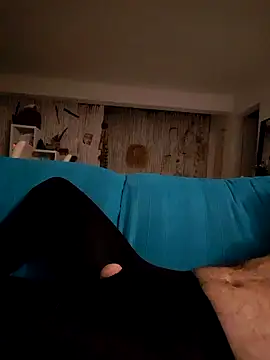 terisdfg online show from March 9, 2025, 6:32 pm