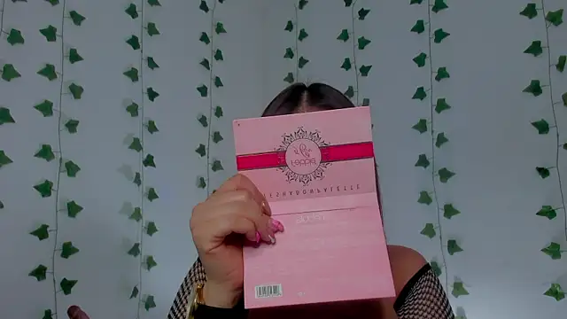 Miaa Garcia online show from April 9, 2026, 10:04 pm