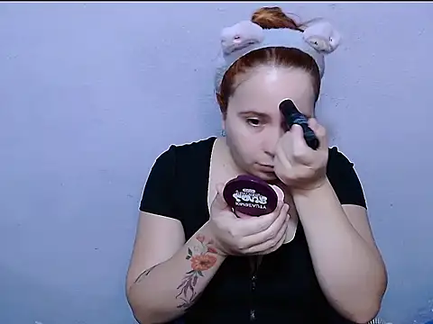 SubLayla01 online show from August 1, 2026, 5:56 pm