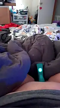 missthickness35 Pika online show from December 4, 2024, 8:51 pm