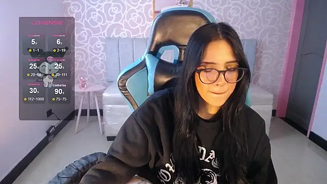 ninfa1 ch online show from January 30, 2025, 2:25 pm