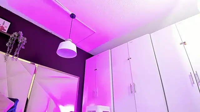 April bowie online show from February 12, 2026, 12:22 pm