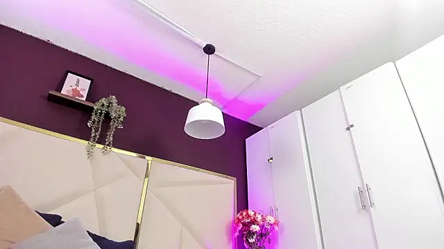 April bowie online show from February 19, 2026, 11:28 am