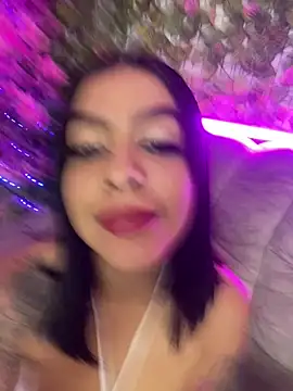 AbbyFtLuna online show from December 7, 2024, 9:11 pm