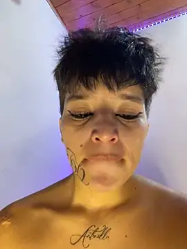 AbbyFtLuna online show from March 9, 2025, 10:30 pm