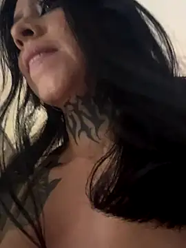 AbbyFtLuna online show from October 19, 2025, 5:46 pm