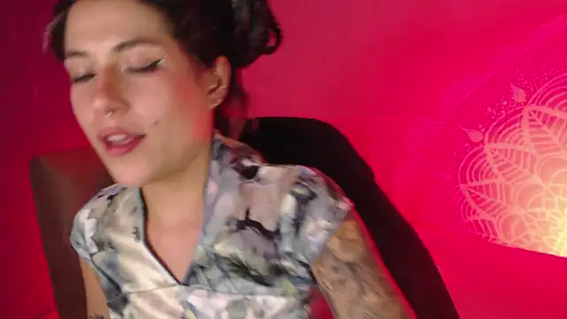 Hellen dumont online show from February 28, 2025, 5:26 am