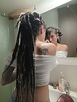 Hellen dumont online show from November 30, 2025, 2:26 am