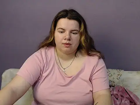 so shy online show from November 10, 2025, 7:29 am