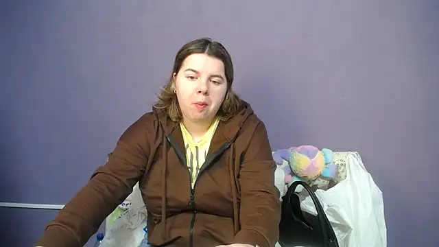 so shy online show from April 21, 2026, 6:31 am