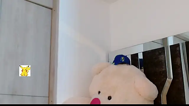 honey skin online show from March 5, 2025, 11:17 am