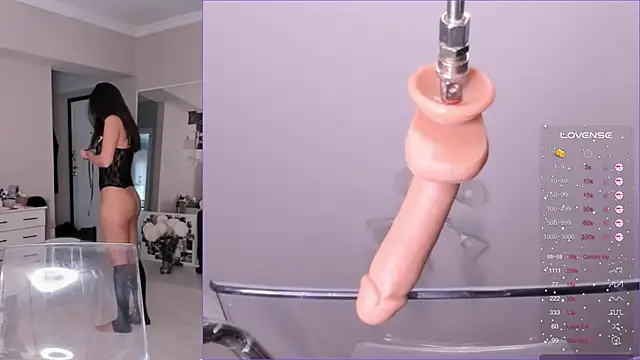 Snapshot of jane_sui chatting on October 24, 2025, 2:08 am jane sui online show from October 24, 2025, 2:08 am