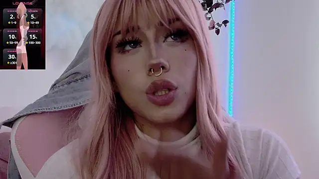 Ag4ta  online show from February 3, 2025, 8:35 pm