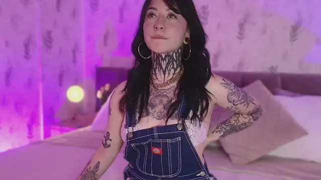 Scolw online show from September 17, 2025, 8:21 pm