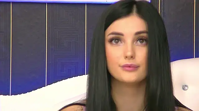 SophiaVilner online show from January 15, 2025, 7:44 pm