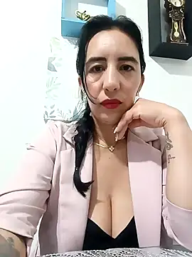 christine-x online show from January 17, 2025, 1:46 pm