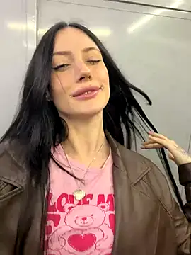 Melissa crazy online show from December 1, 2025, 4:23 pm