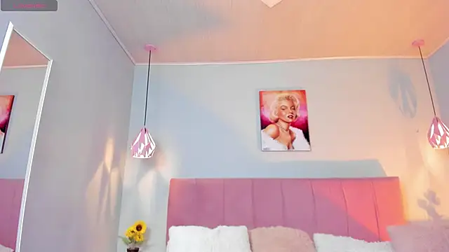 ScarletGV online show from February 14, 2025, 4:15 am