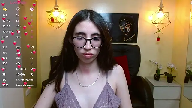 LenaRoses online show from January 27, 2025, 8:49 pm