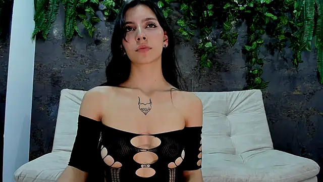 alice greco online show from December 15, 2025, 3:44 am