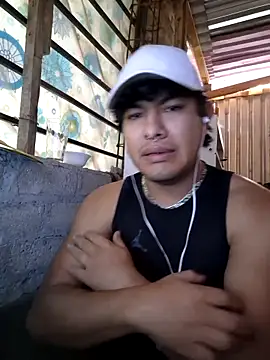 GusssHOT online show from January 16, 2026, 4:22 pm