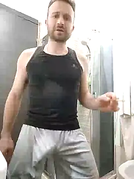 gilera250s online show from January 31, 2025, 8:33 pm